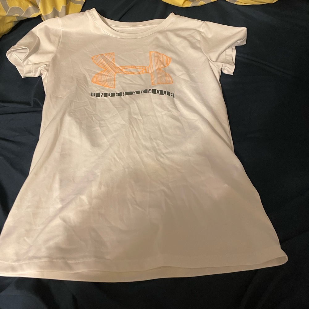 Under amour t shirt